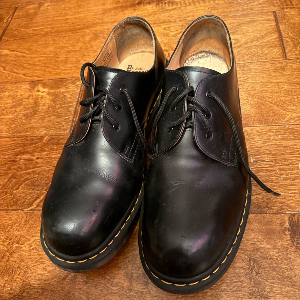 Dr. Martens Classic Black Oxfords